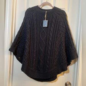 👗 NWT Beautiful Joules Navy  Cable Knit Poncho size medium